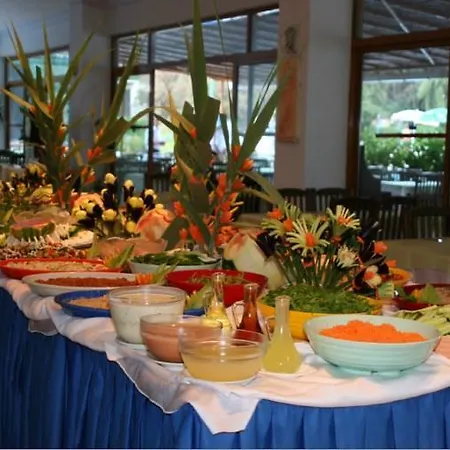 Club Beldiana 酒店 贝尔迪比